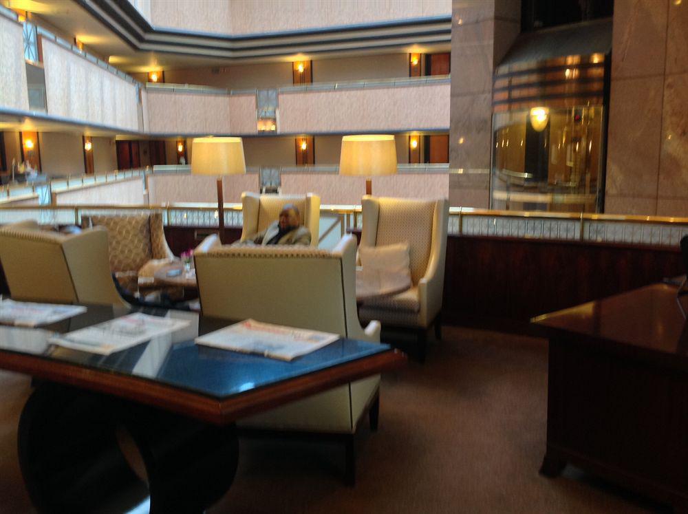 Intercontinental Johannesburg Sandton Towers, An Ihg Hotel Bagian luar foto