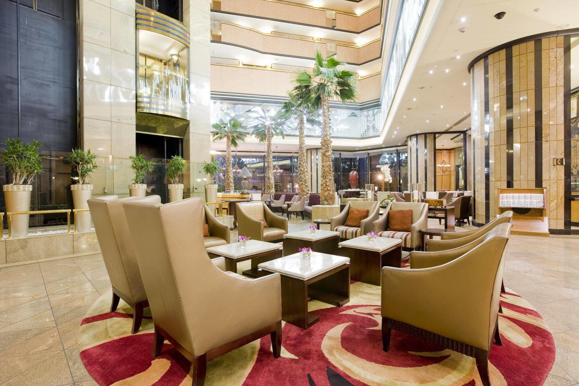 Intercontinental Johannesburg Sandton Towers, An Ihg Hotel Bagian luar foto