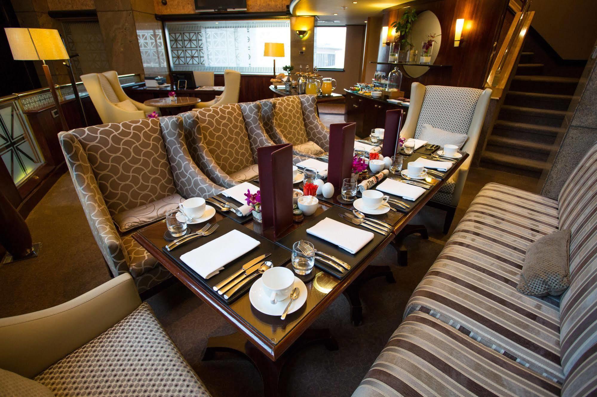 Intercontinental Johannesburg Sandton Towers, An Ihg Hotel Bagian luar foto